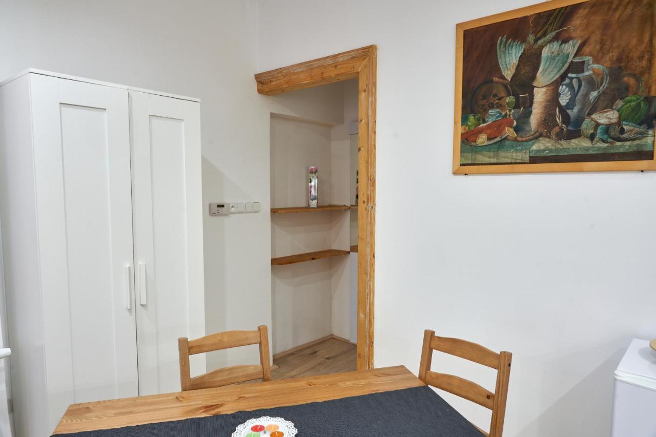 Krejčovství Melnik Exterior foto